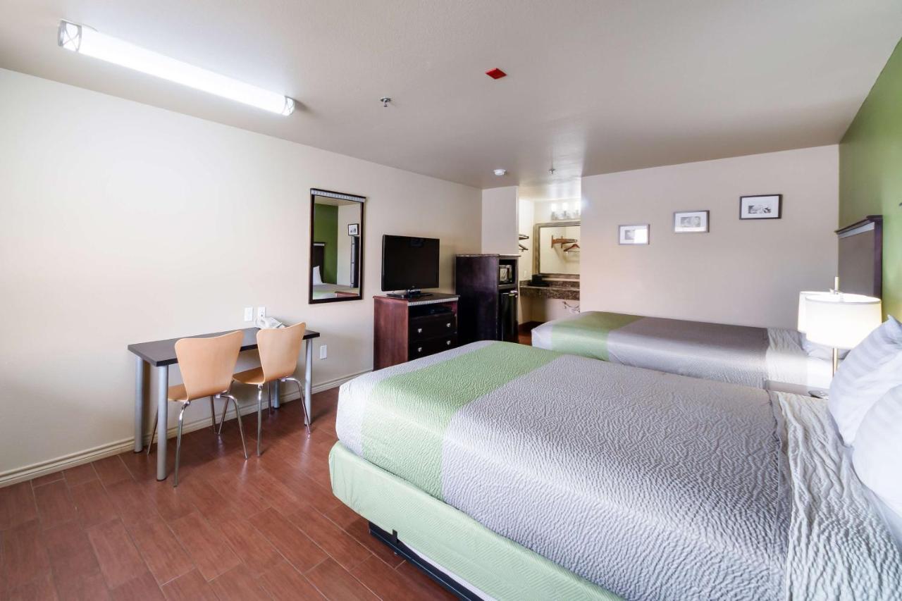 Motel 6 Floresville Exterior foto